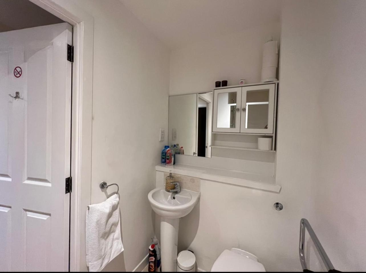 Lovely Twin 2-Flats Condo In Aberdeen-No Party 外观 照片