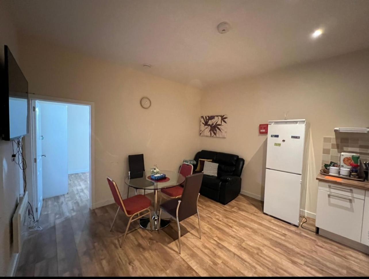 Lovely Twin 2-Flats Condo In Aberdeen-No Party 外观 照片